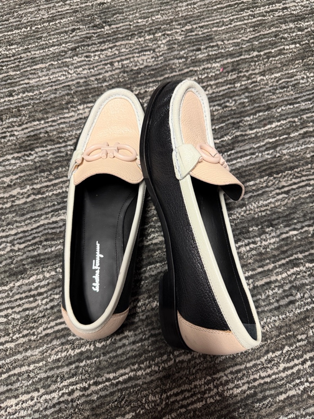 Salvatore Ferragamo Blush Pink and White Leather Gancini Loafers - Picture 4 of 5